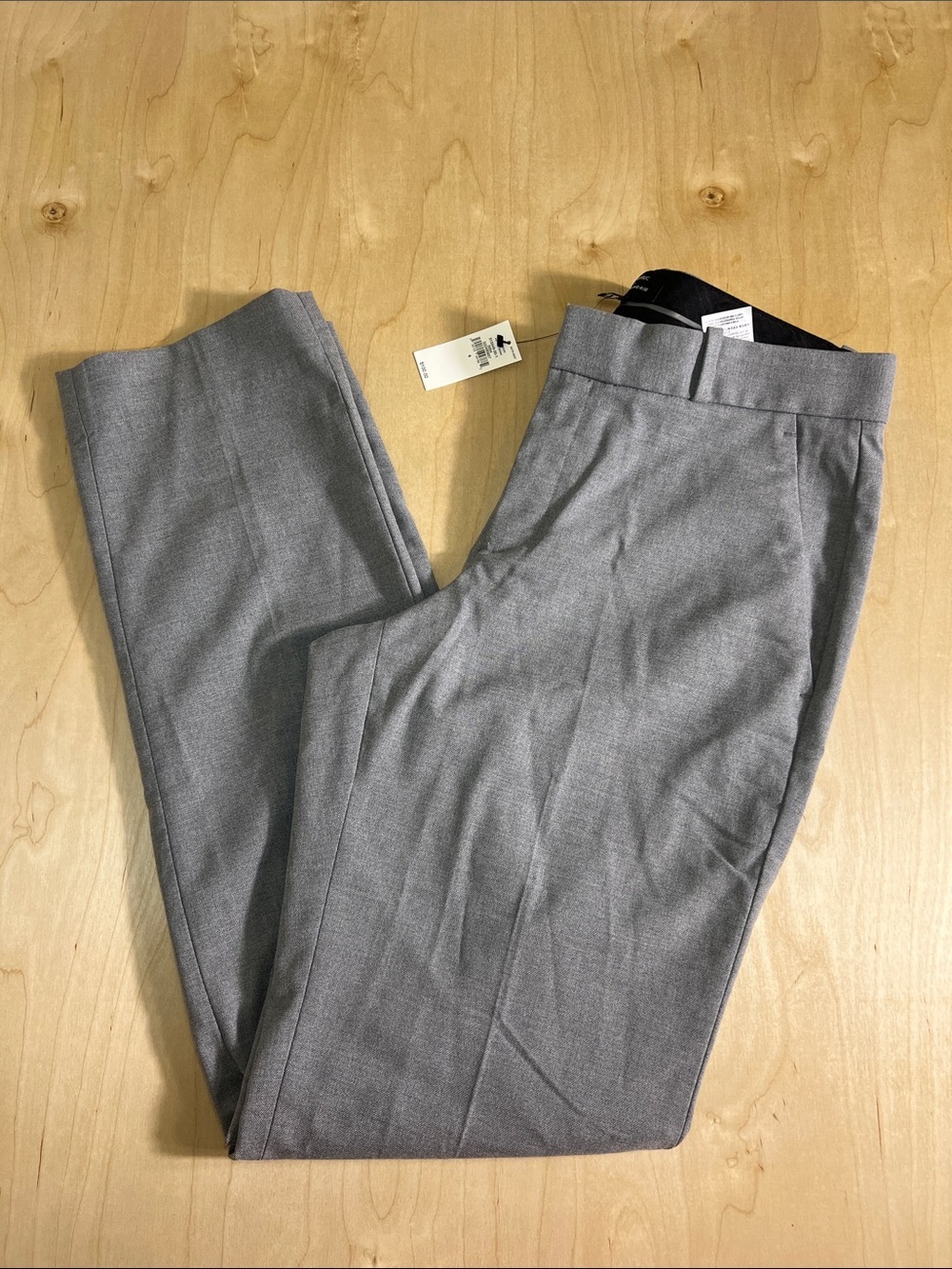 Banana Republic Light Gray Straight mid rise Dress Pants size 4